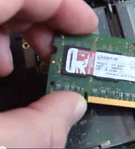 memoria_ram demontam sau montam meoria ram a laptop-ului