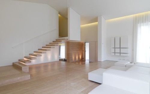 scara iluminata din pardoseala