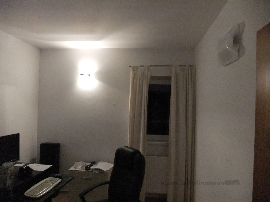 aplica halogen 40W cu bec G9