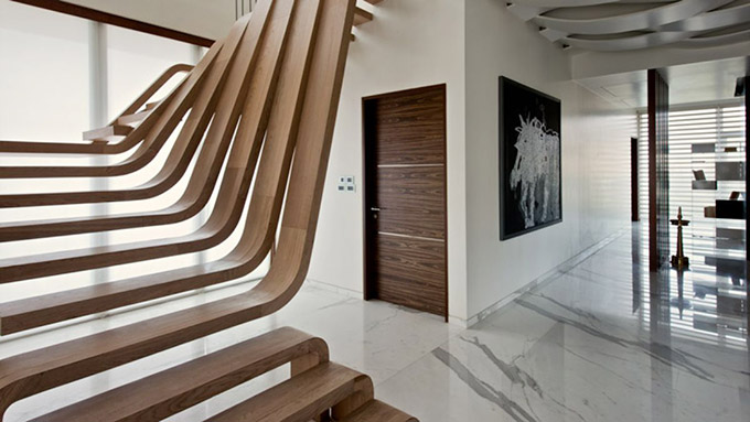 This-Staircase-Is-A-Work-of-Art scari