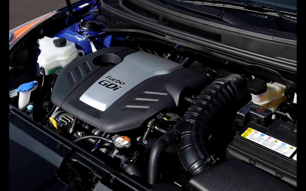 2015-Hyundai-Veloster-Turbo-R-Spec-Details-1-1680x1050
