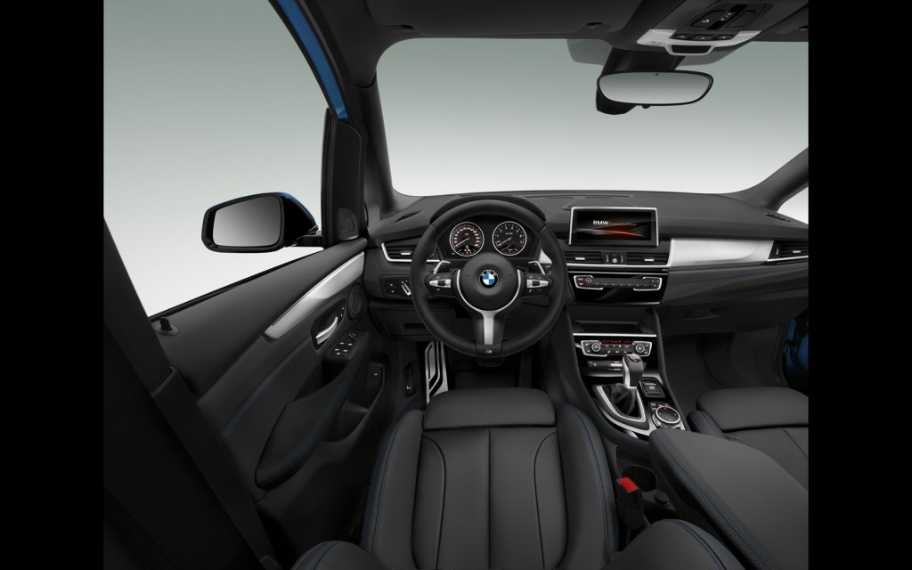 2015-BMW-2-Series-Gran-Tourer-Interior-18-1680x1050