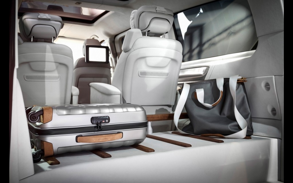 2015-Mercedes-Benz-Concept-V-ision-E-Interior-11-1920x1200