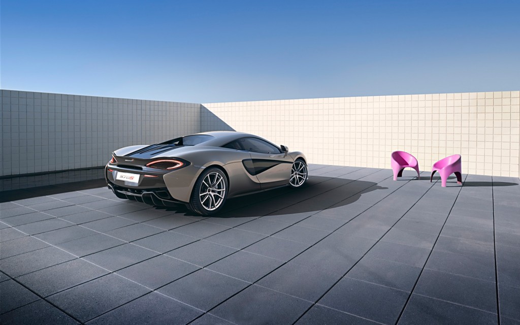 2015-McLaren-570S-Silver-7-1680x1050
