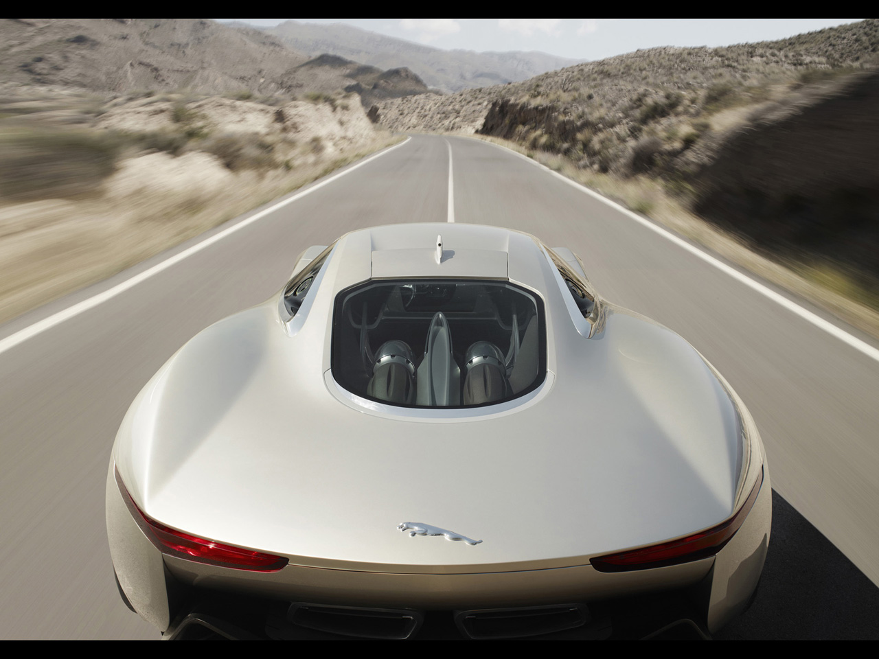 2010-Jaguar-C-X75-Concept-Rear-Section-Speed-1280x960