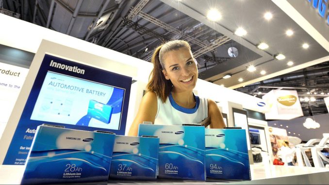 samsung-sdi-exhibition-booth-at-iaa-2015-e1452649513377