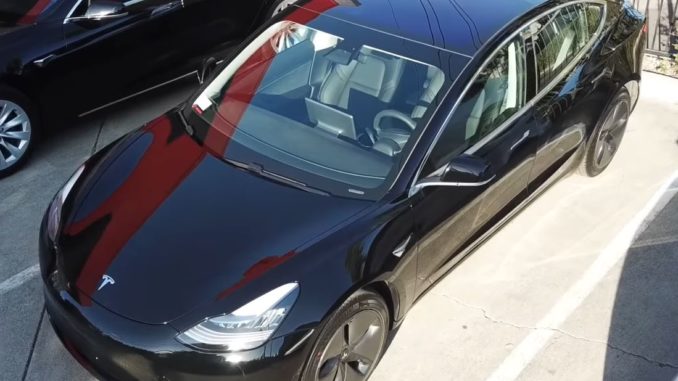 Tesla-Model-3-OCD