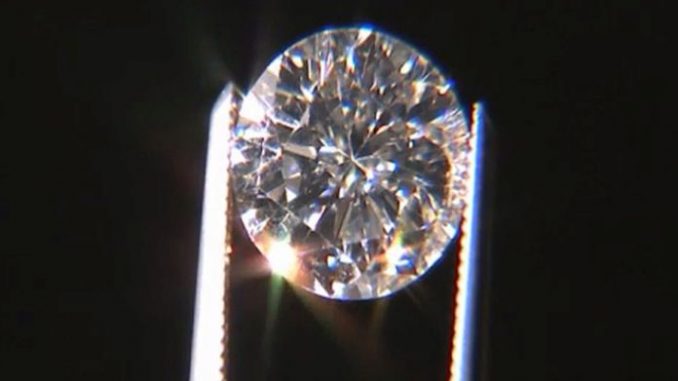 Bateria cu diamant ar putea rezolva problema deșeurilor nucleare