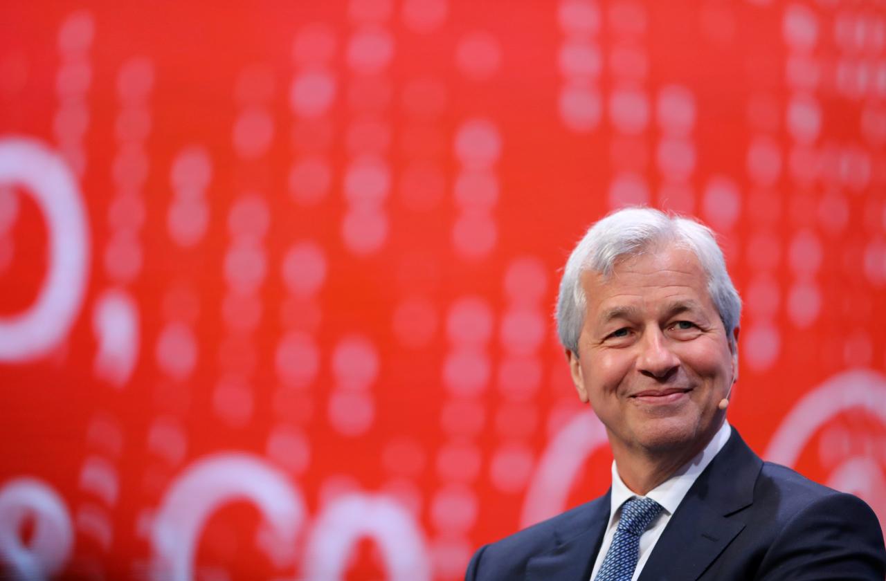 Jamie Dimon regretă că a numit bitcoin-ul o fraudă!