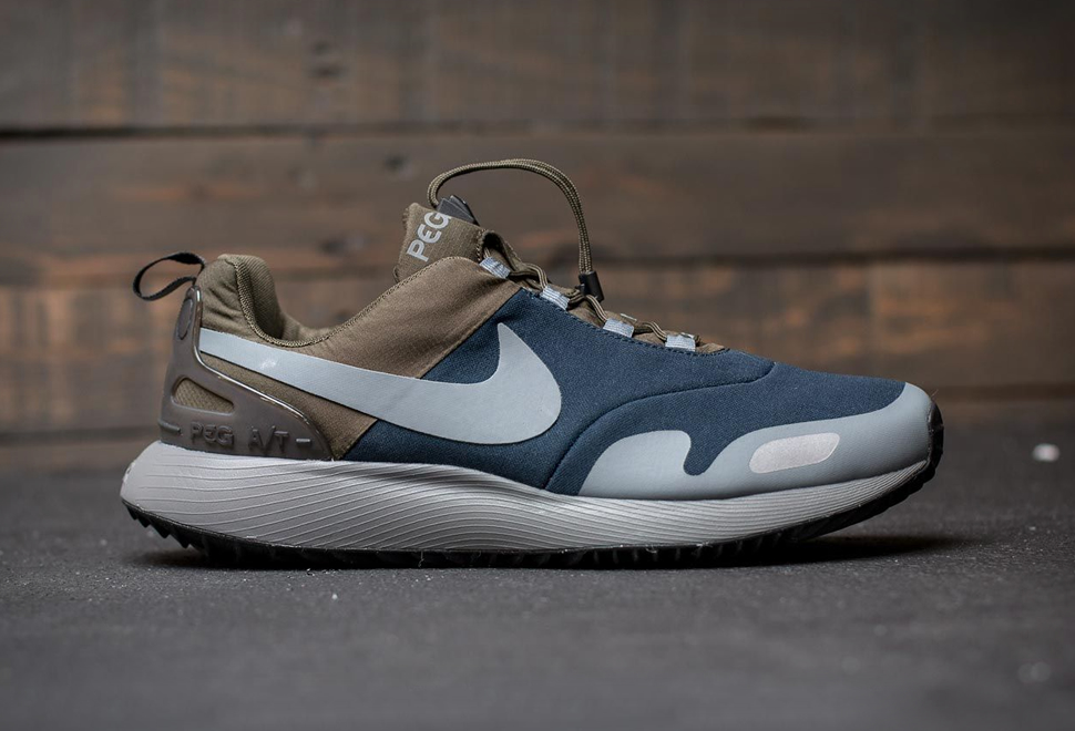 Nike Air Pegasus AT