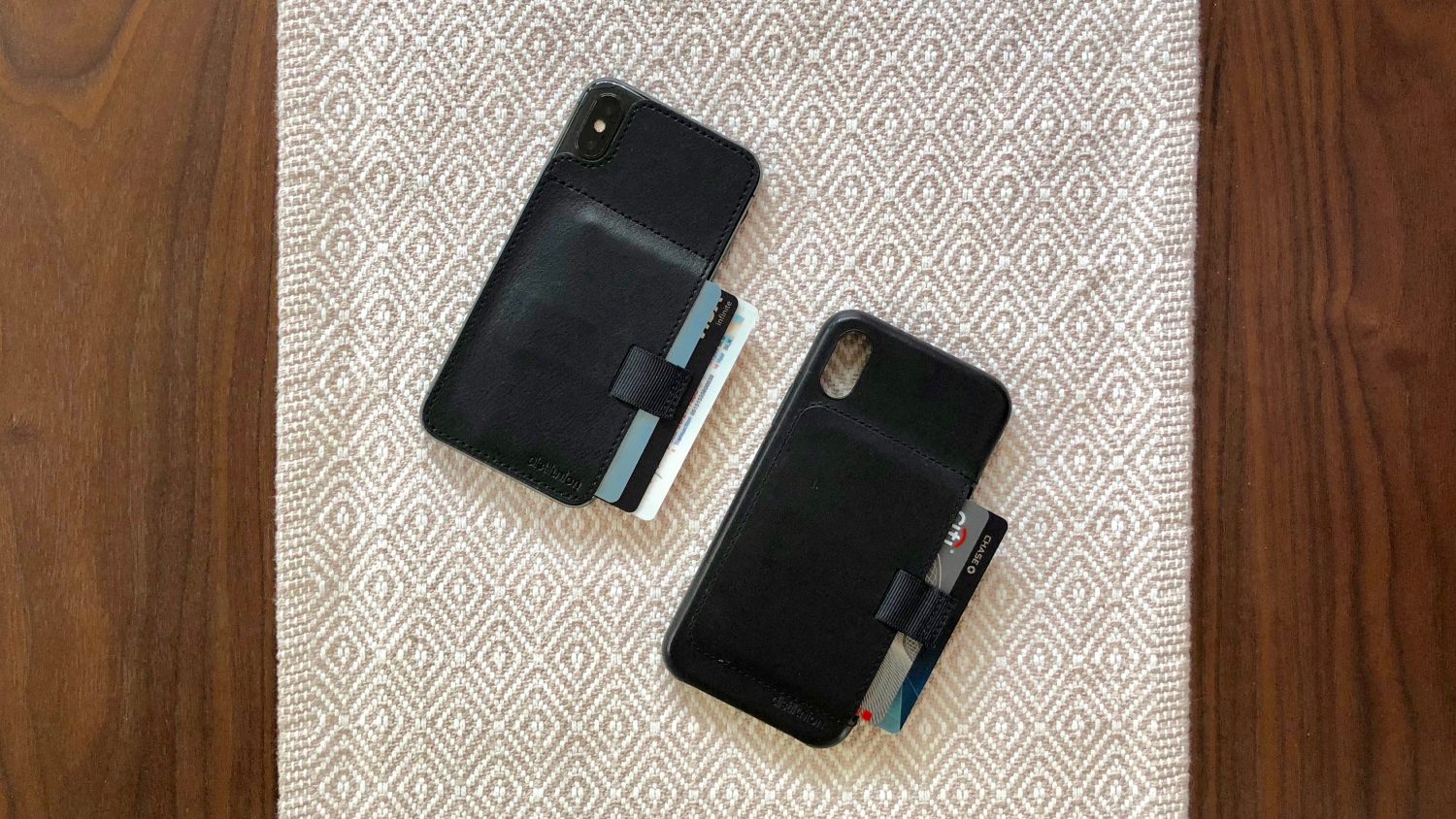 Carcasă din piele pentru iPhone X cu spațiu ascuns pentru carduri