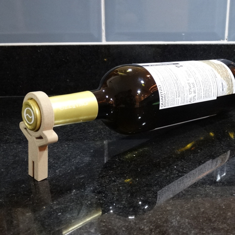 Suport elegant pentru sticla de vin (imprimant 3D)