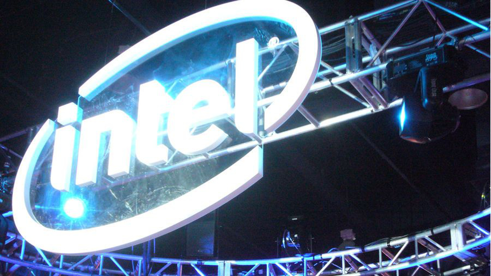 Intel admite că nu va ajunge din urmă cipurile de 7nm de la AMD până în 2021