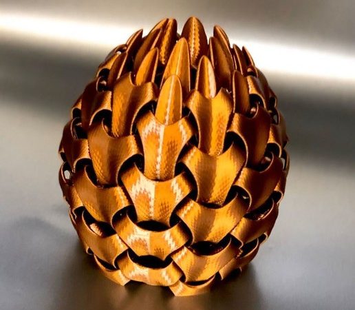 Lampa Orchids este imprimată 3D