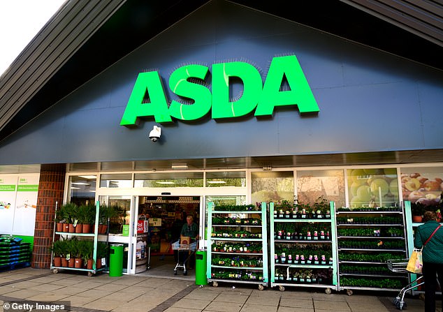 ASDA a devenit primul lanț de supermarketuri din Marea Britanie care comercializează doar produse vegane în anumite raioane