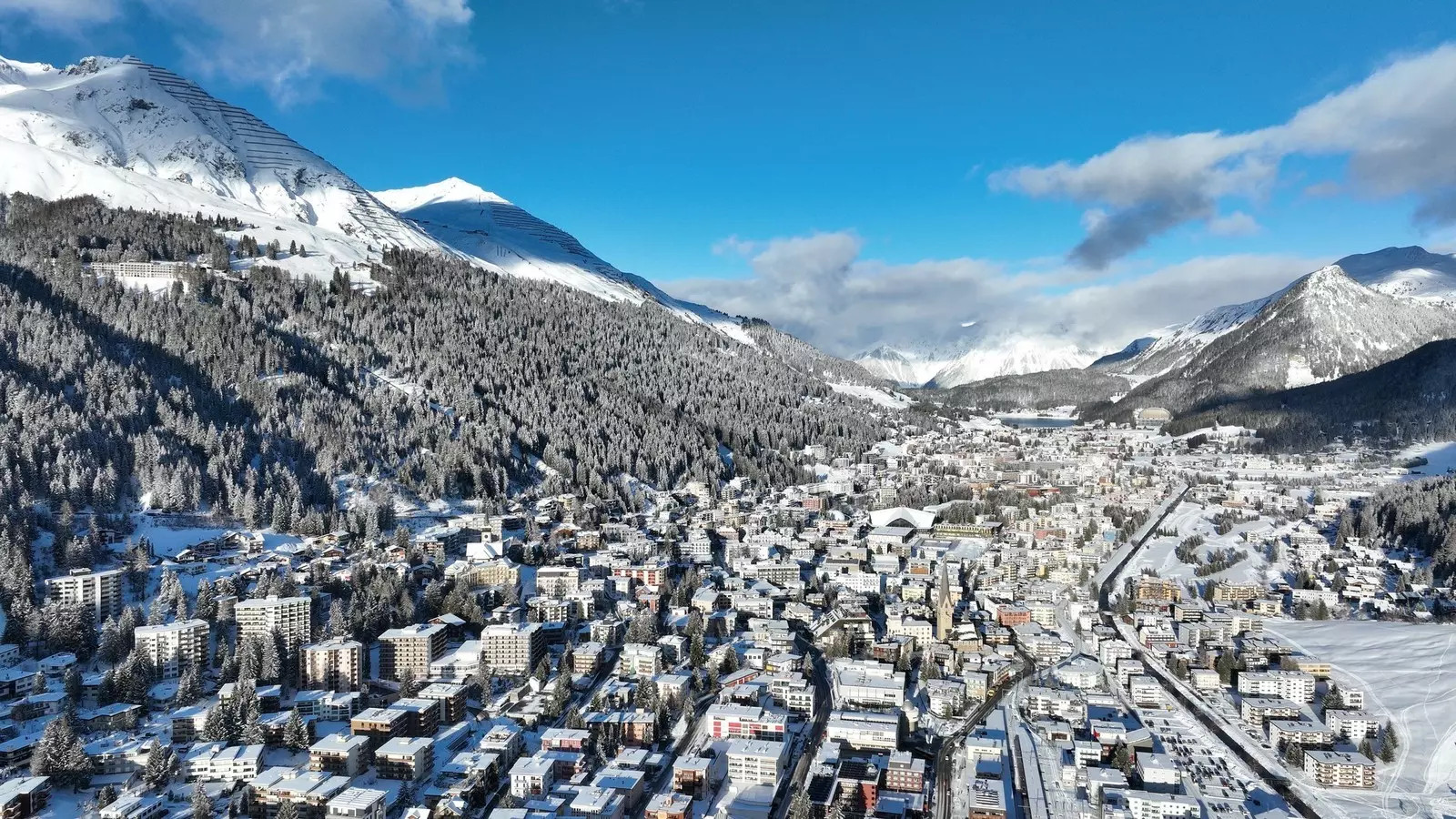 Din Davos se conduce lumea!