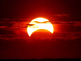 eclipsa de soare aprilie 2024